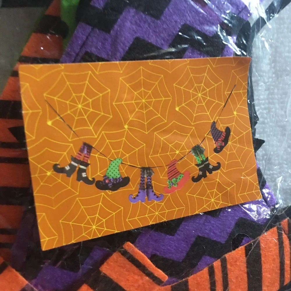NWT Halloween banner 🎃 👻